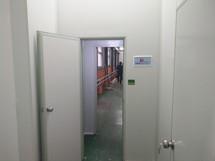 吉拓機械走向世界無菌凈化生產(chǎn)線